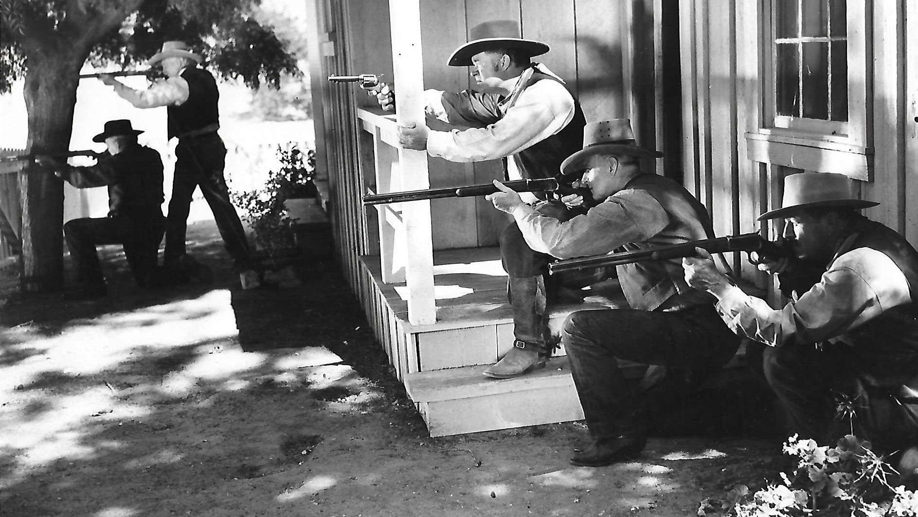 Backdrop for Death Valley Outlaws