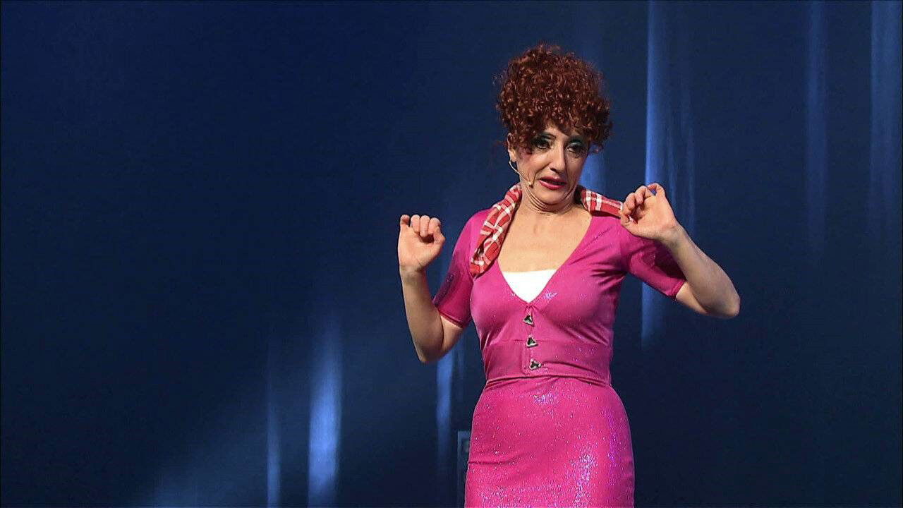 Backdrop for Mado fait son show