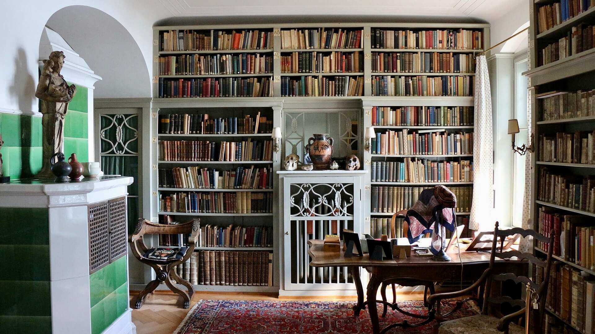 Backdrop for C. G. Jung on Alchemy