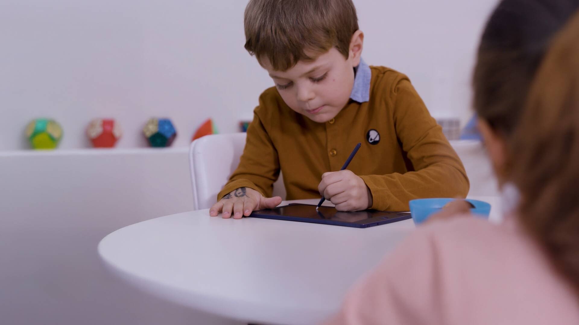 Backdrop for Altas capacidades (Out of the box)