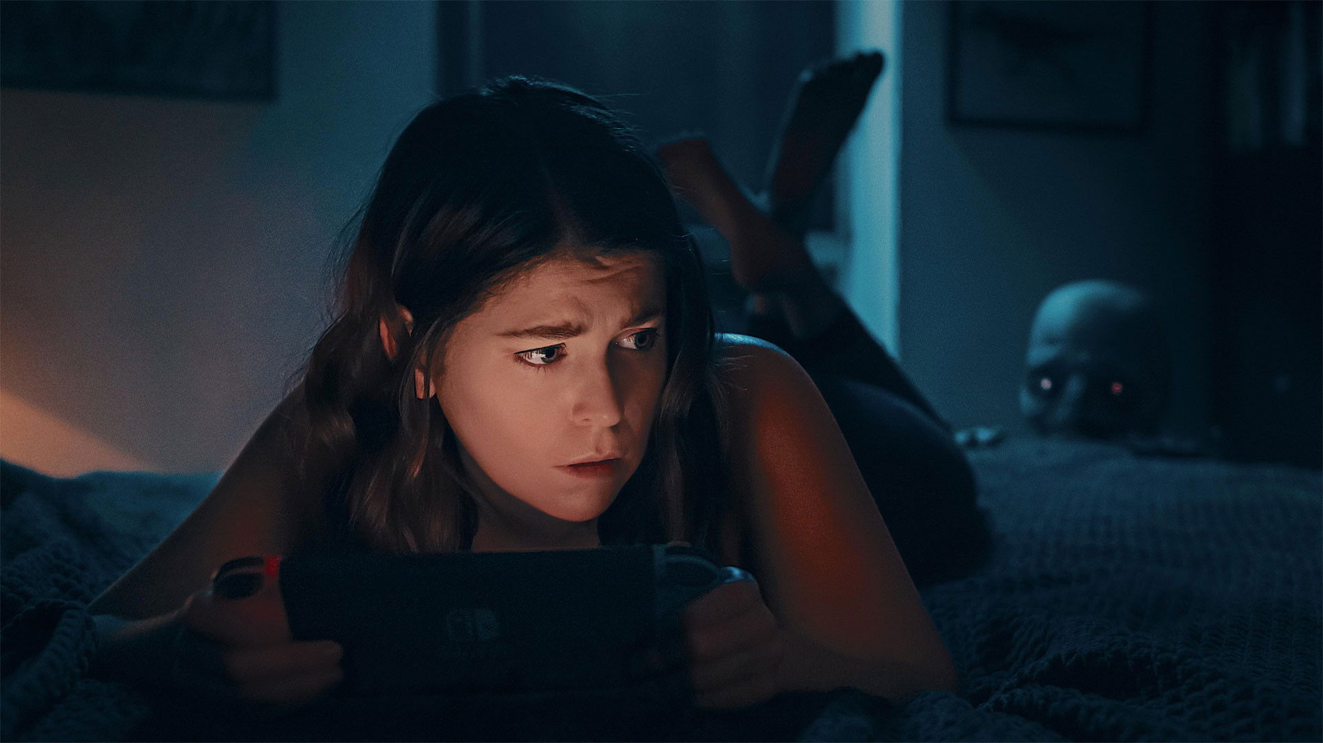 Backdrop for Don't Peek