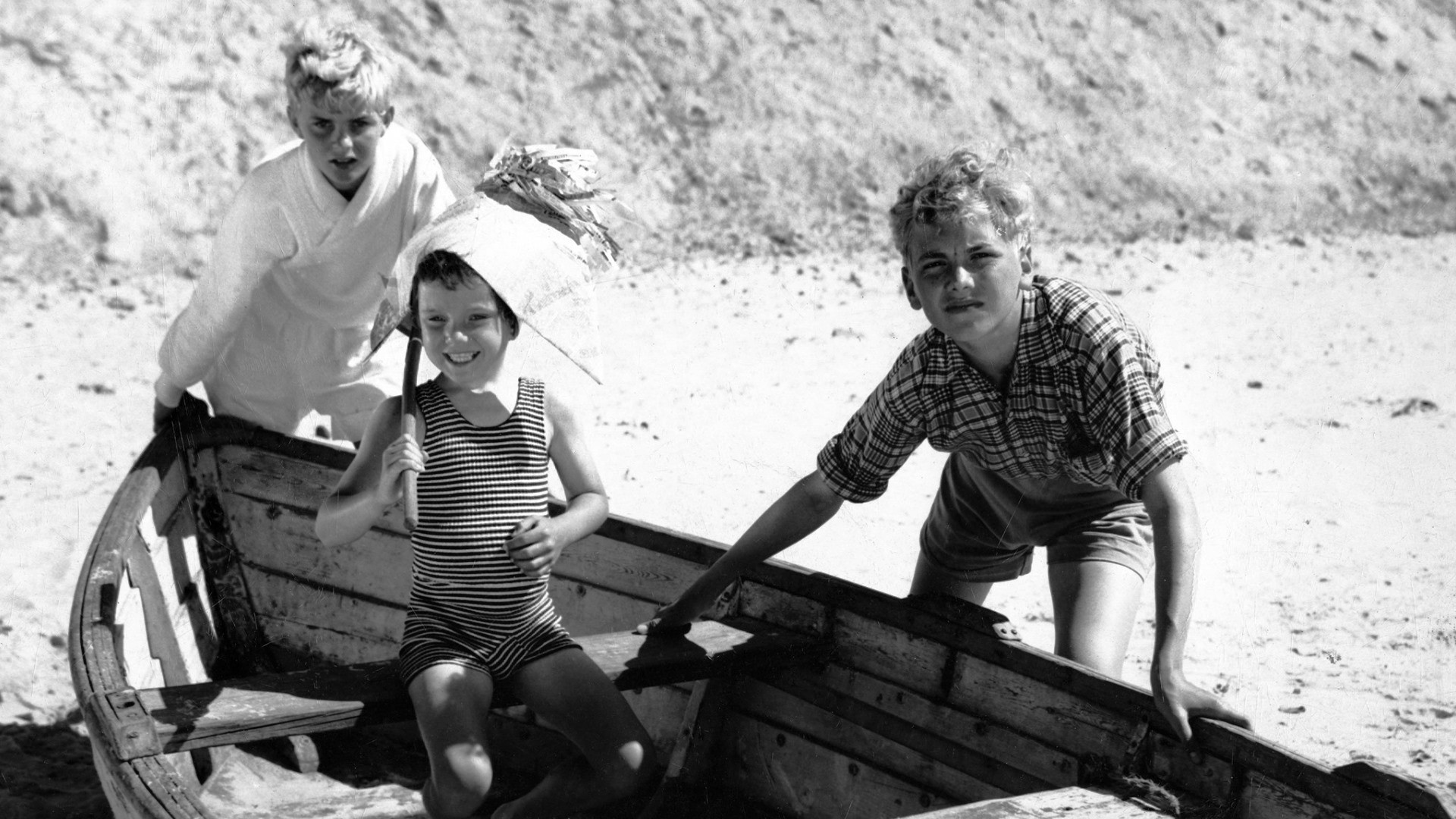 Backdrop for Father of Four: In the Countryside