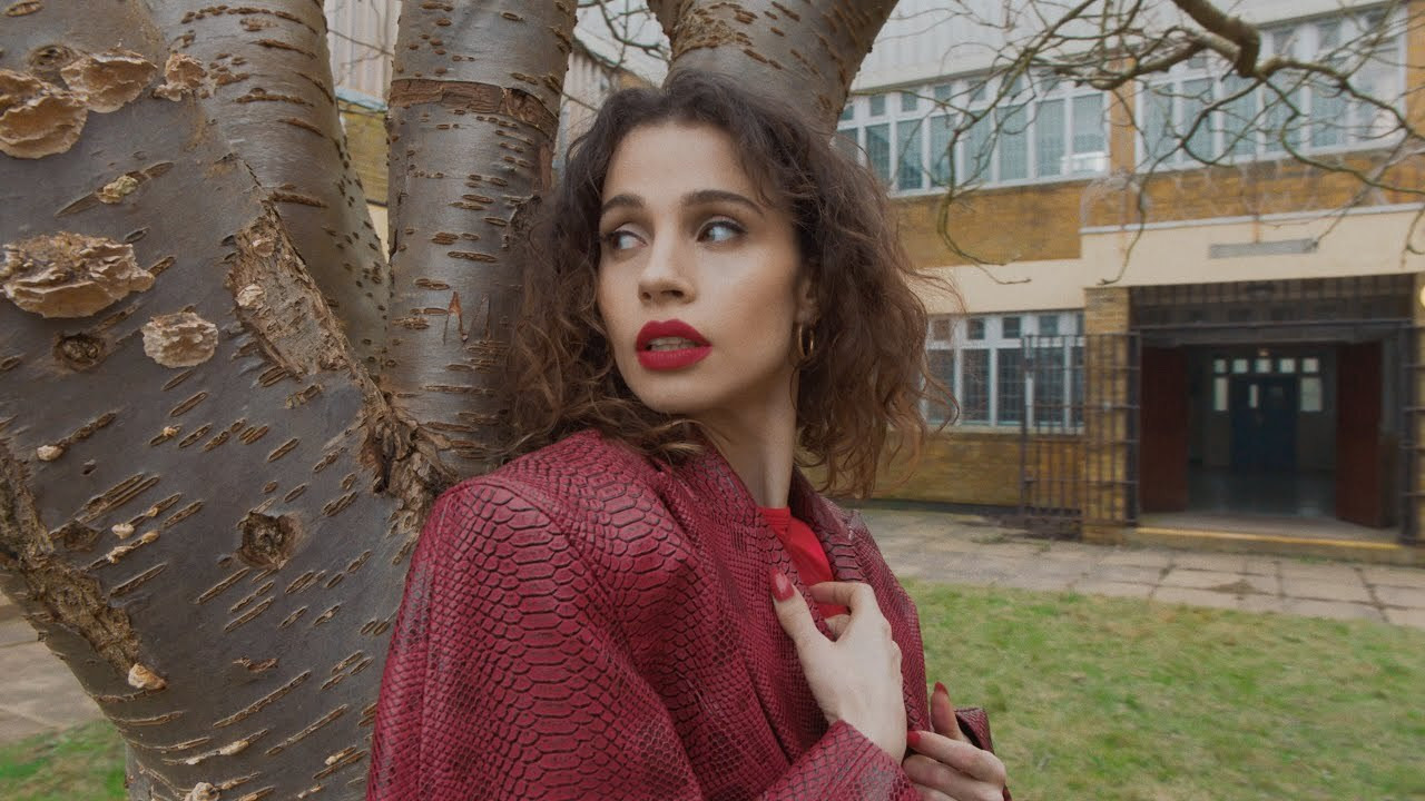 Backdrop for Loving in Stereo