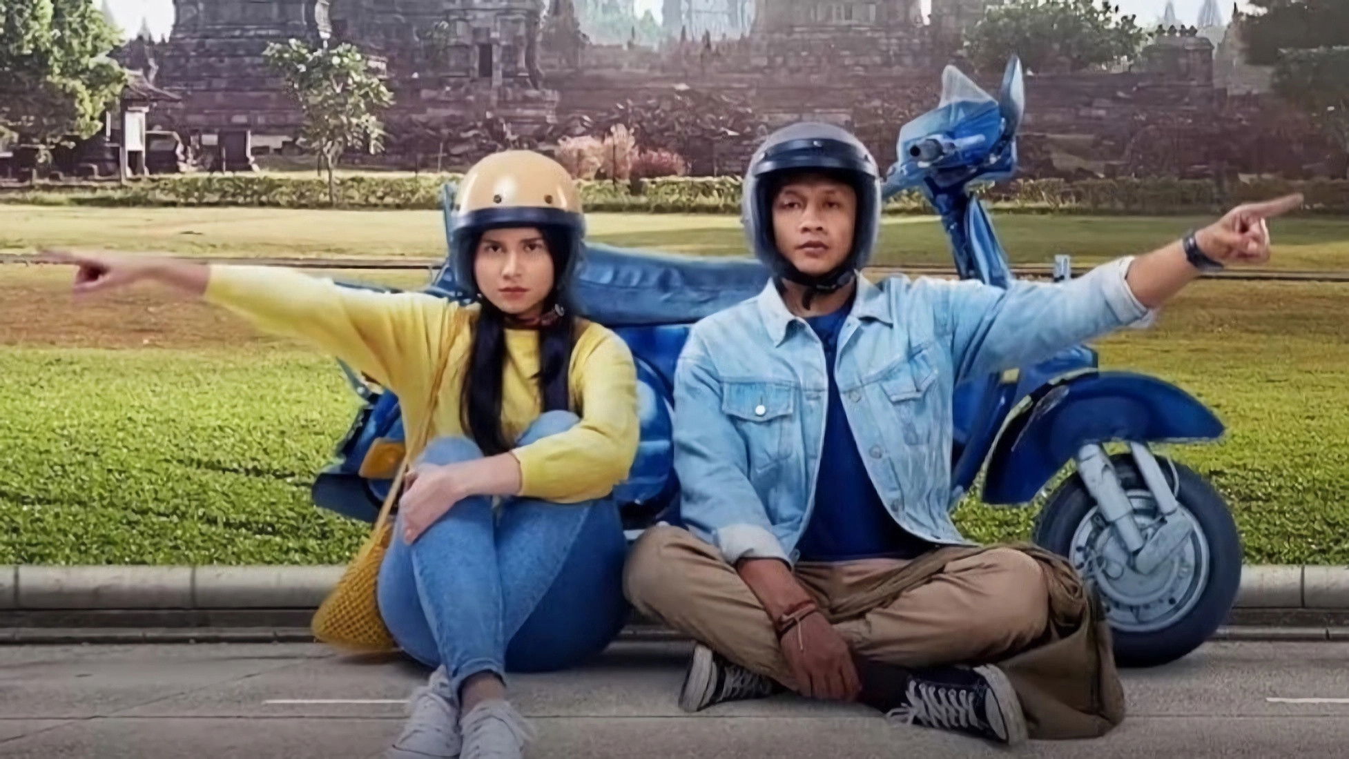 Backdrop for Mendung Tanpo Udan