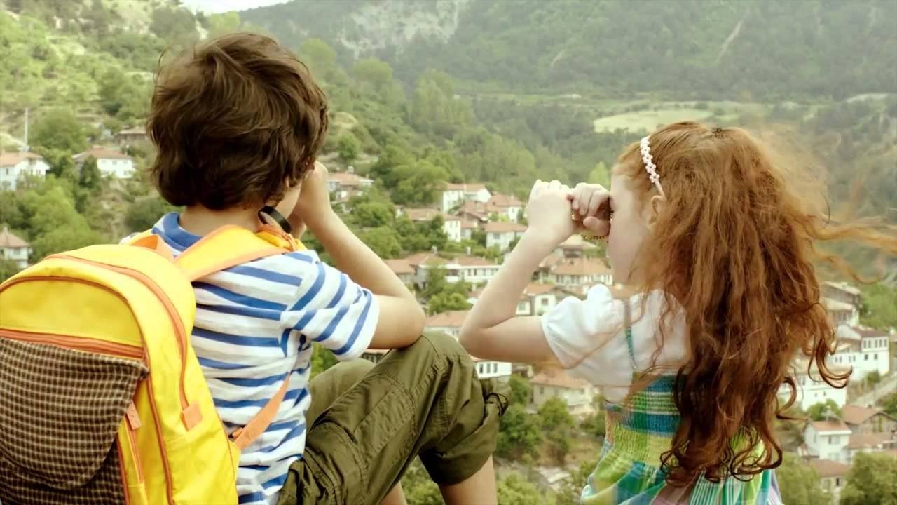 Backdrop for El Yazısı