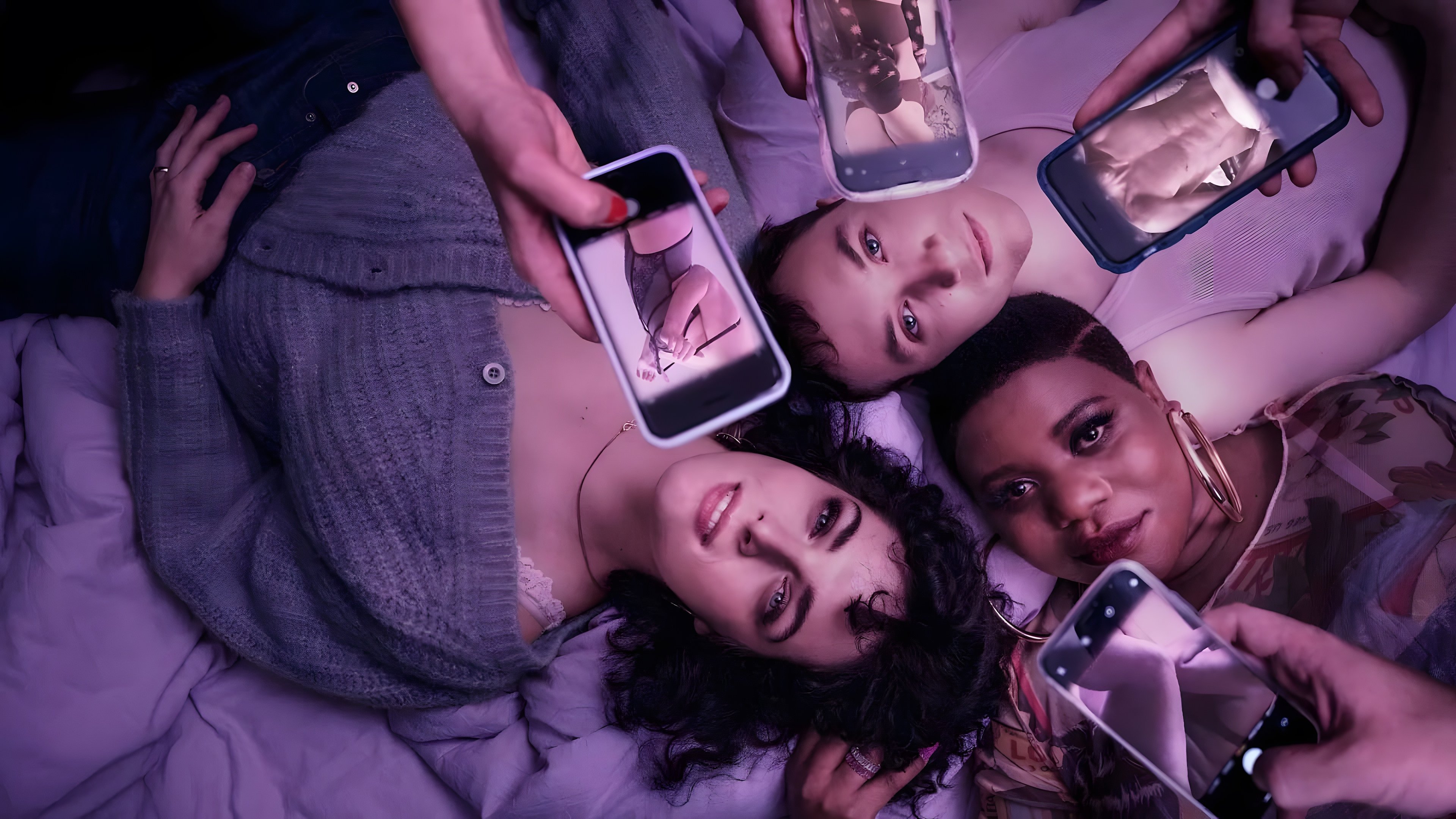 Backdrop for WatchMe - Sex sells