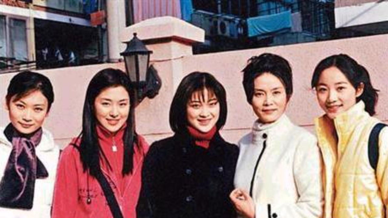 Backdrop for 南北一家亲