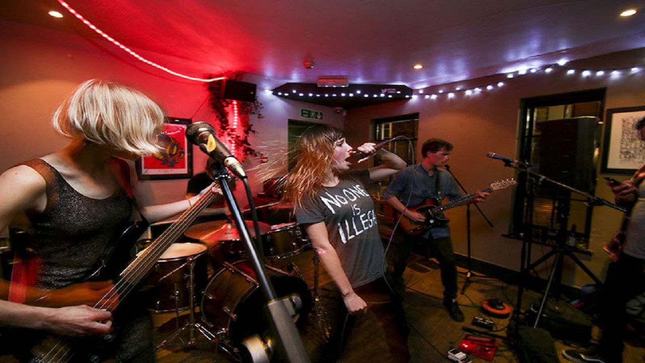 Backdrop for So, Which Band is Your Boyfriend in?