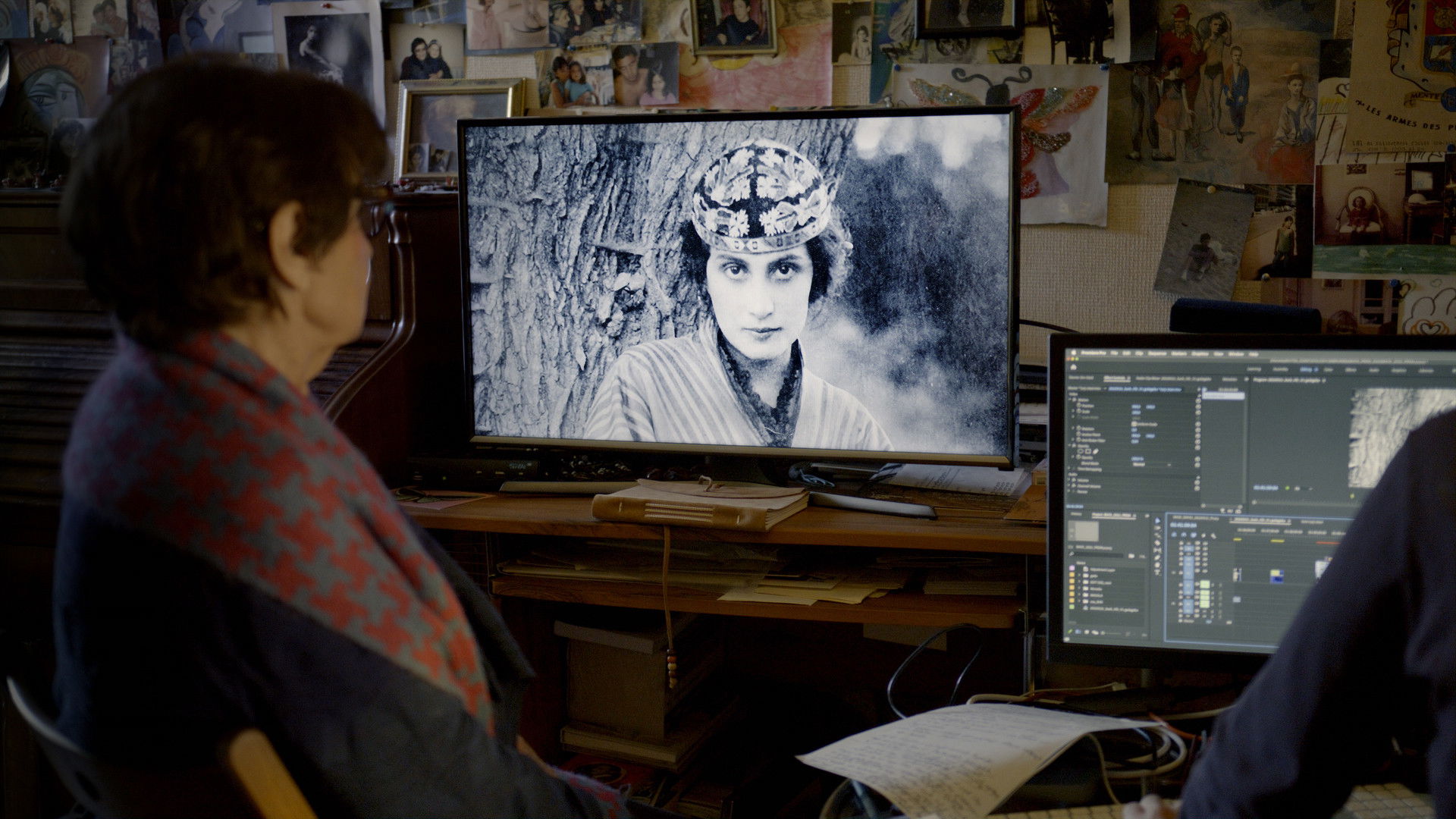 Backdrop for Mother and Daughter, or the Night Is Never Complete