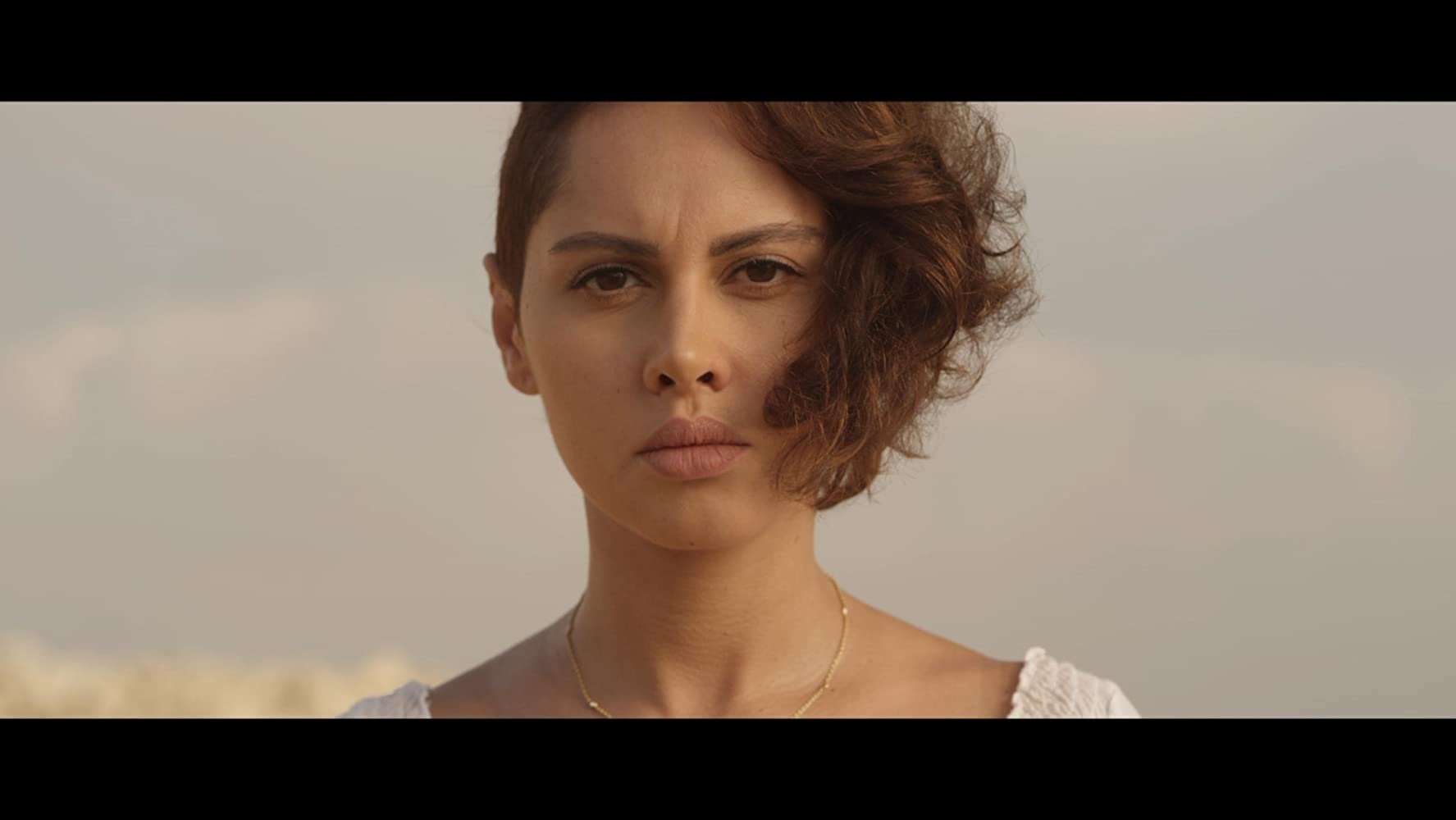 Backdrop for One Week, Two Days