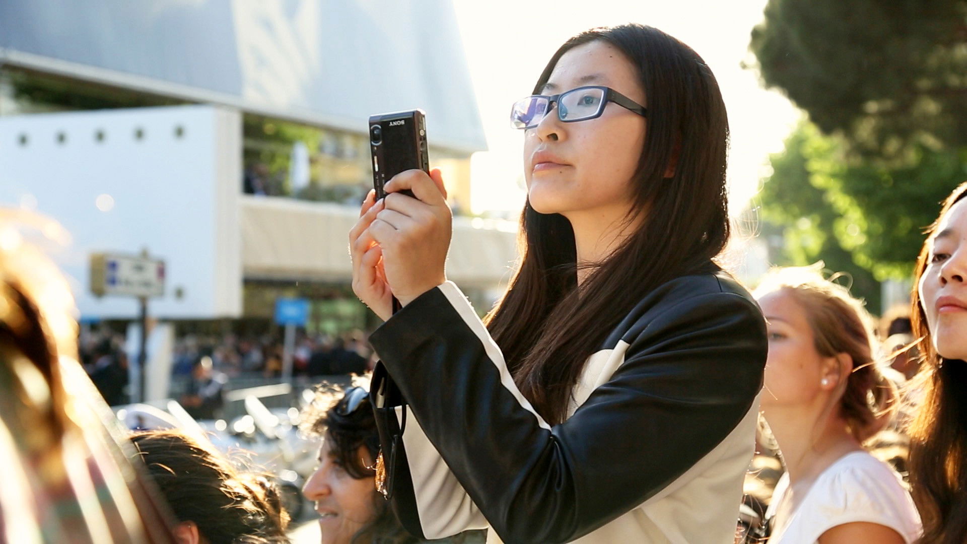 Backdrop for Le goût du tapis rouge