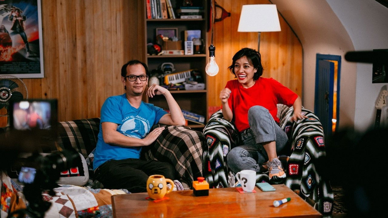 Backdrop for El Show de Larry