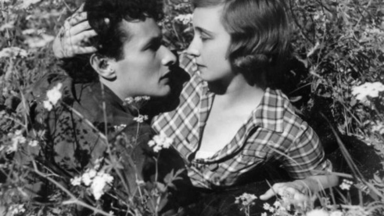 Backdrop for Hélène