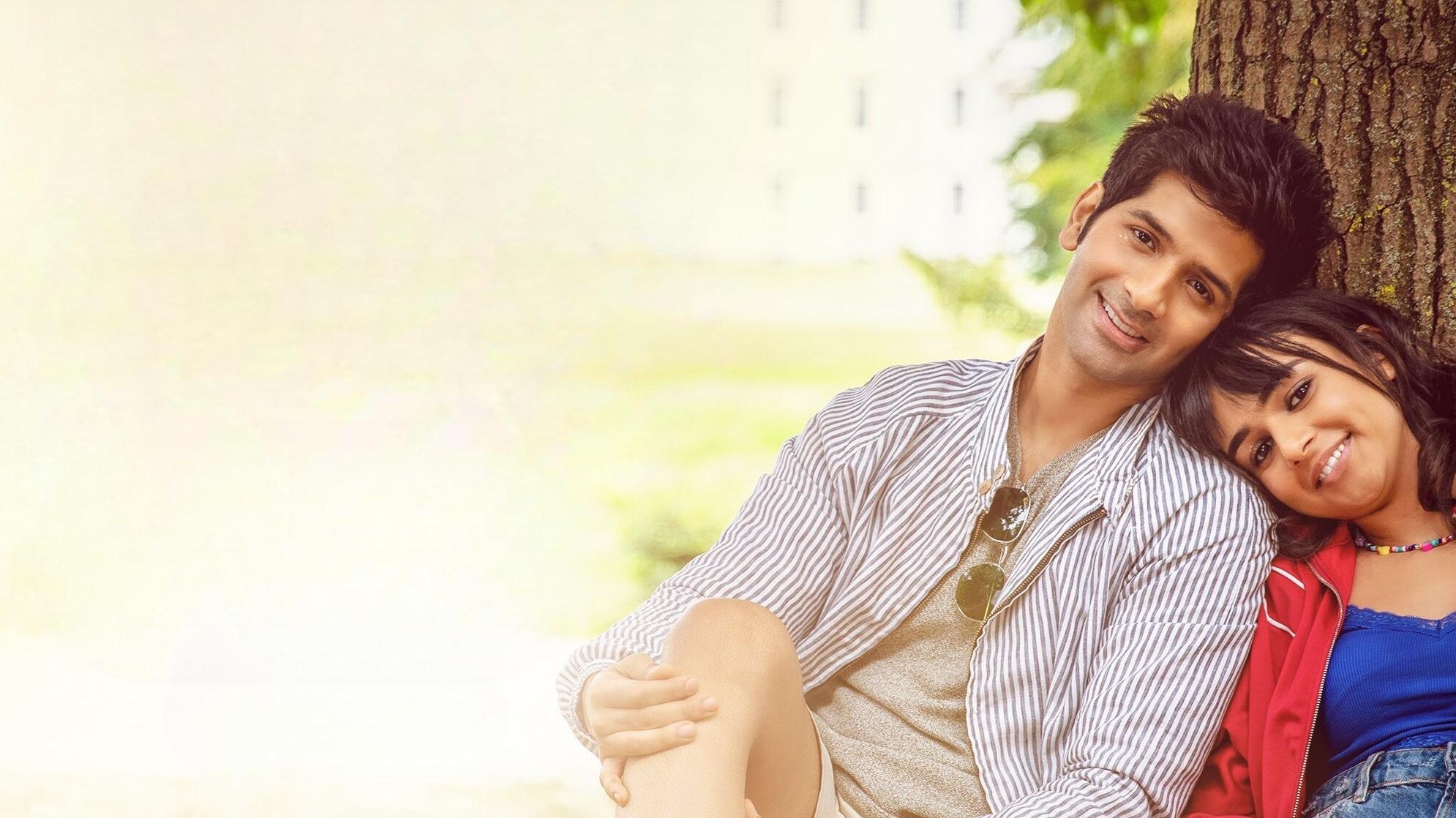 Backdrop for Bobby Aur Rishi Ki Love Story