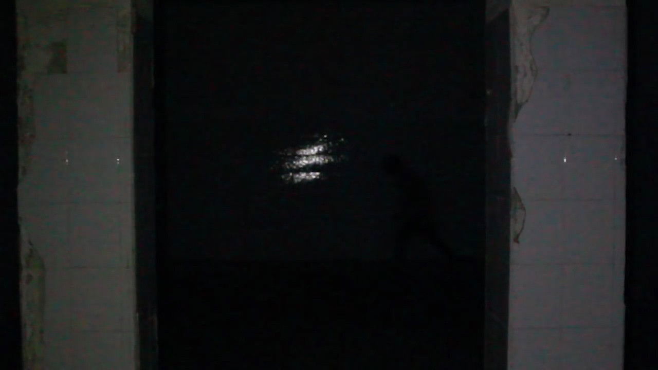 Backdrop for -Pursuit.Kidzuc.: Fuggire ad Occhi Chiusi