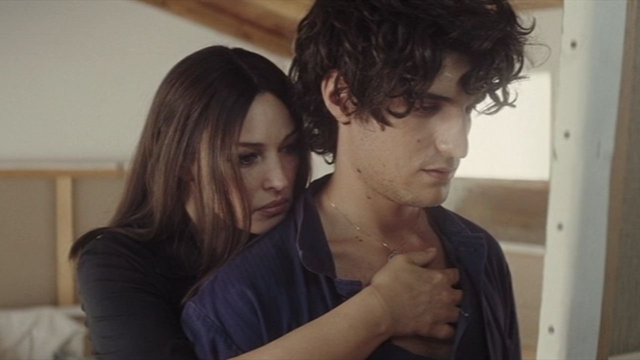 Backdrop for A Burning Hot Summer