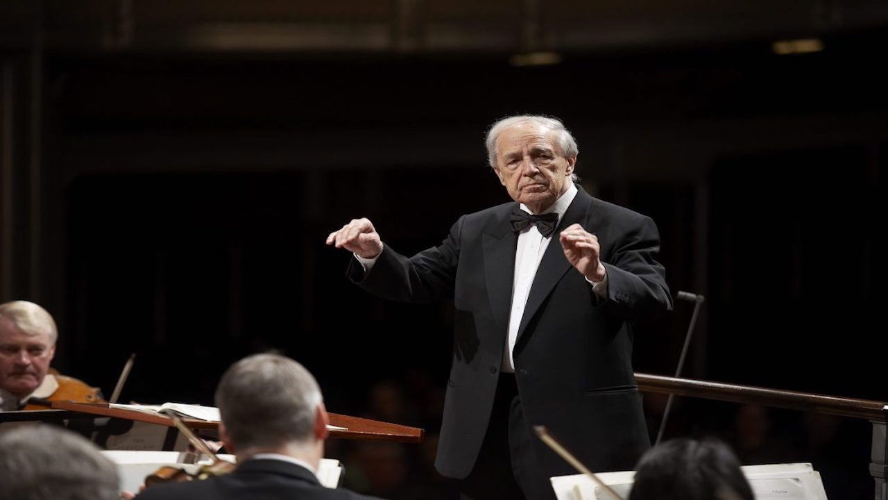 Backdrop for Mahler: Des Knaben Wunderhorn / Adagio from Symphony No. 10