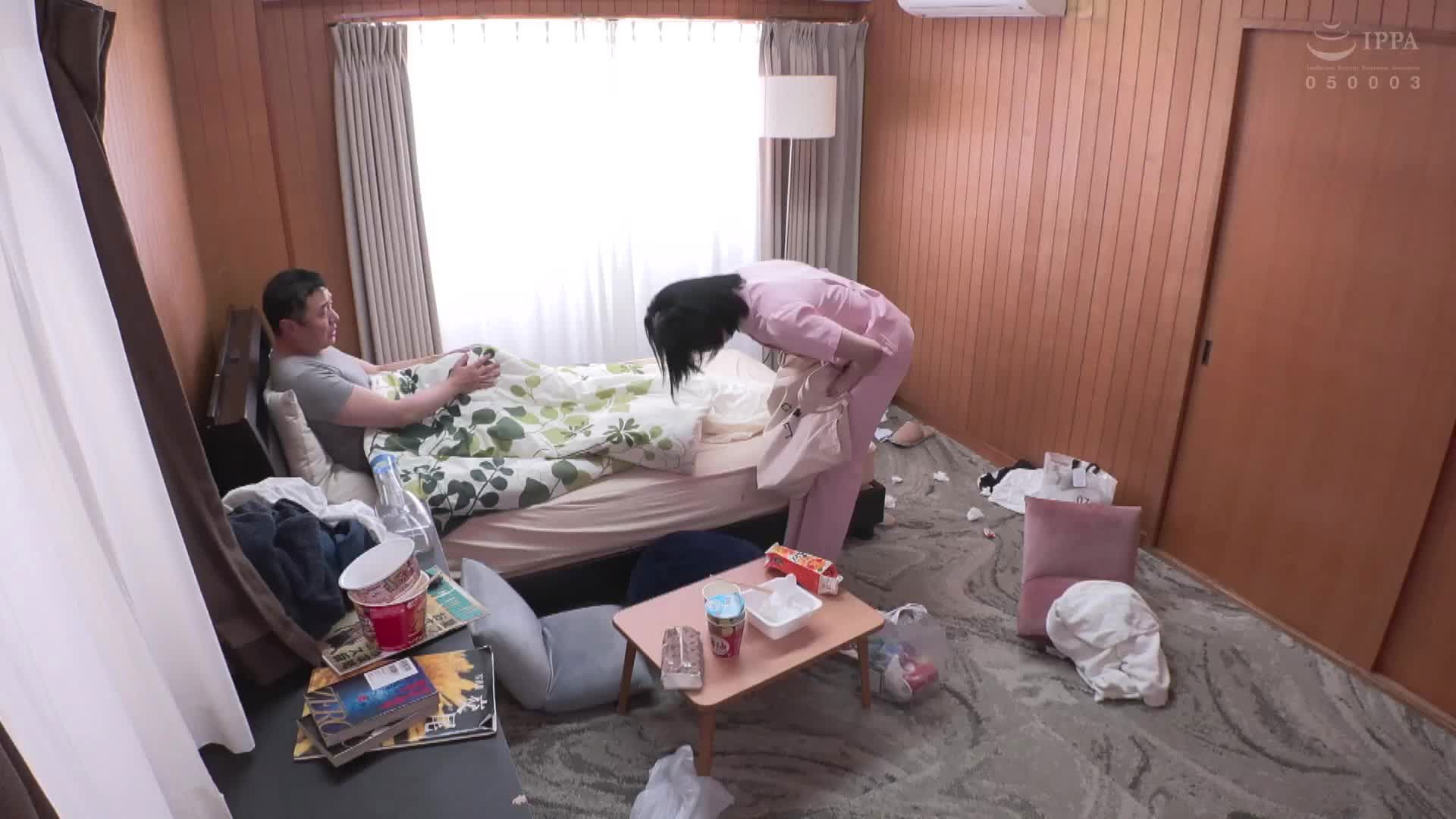 Backdrop for 介護に来てくれた美人ヘルパーがまさかの昔面倒を見た教え子！？丹念にカラダを拭かれて思わず勃起してしまったチ〇ポを見て昔のお返しにと丁寧な全身リップ＆フェラで奉仕をしてくれるミラクルに有り得ないほど射精してしまった！！！