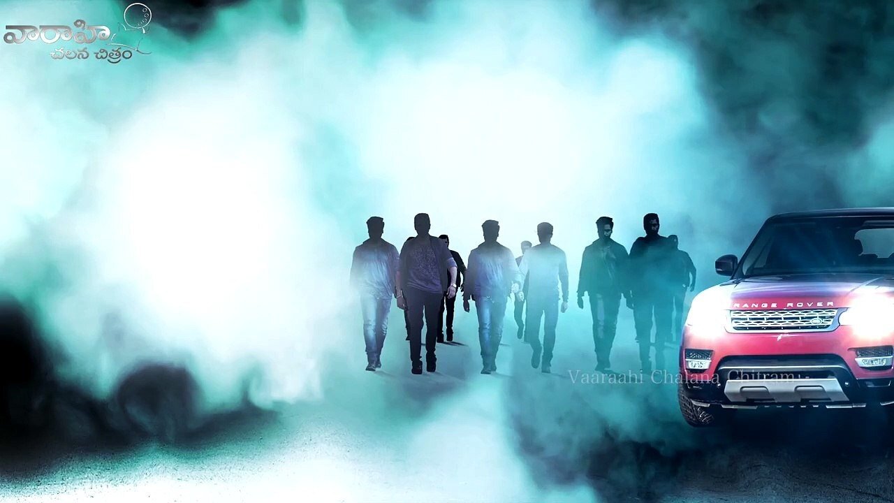 Backdrop for Raja Cheyyi Vesthe