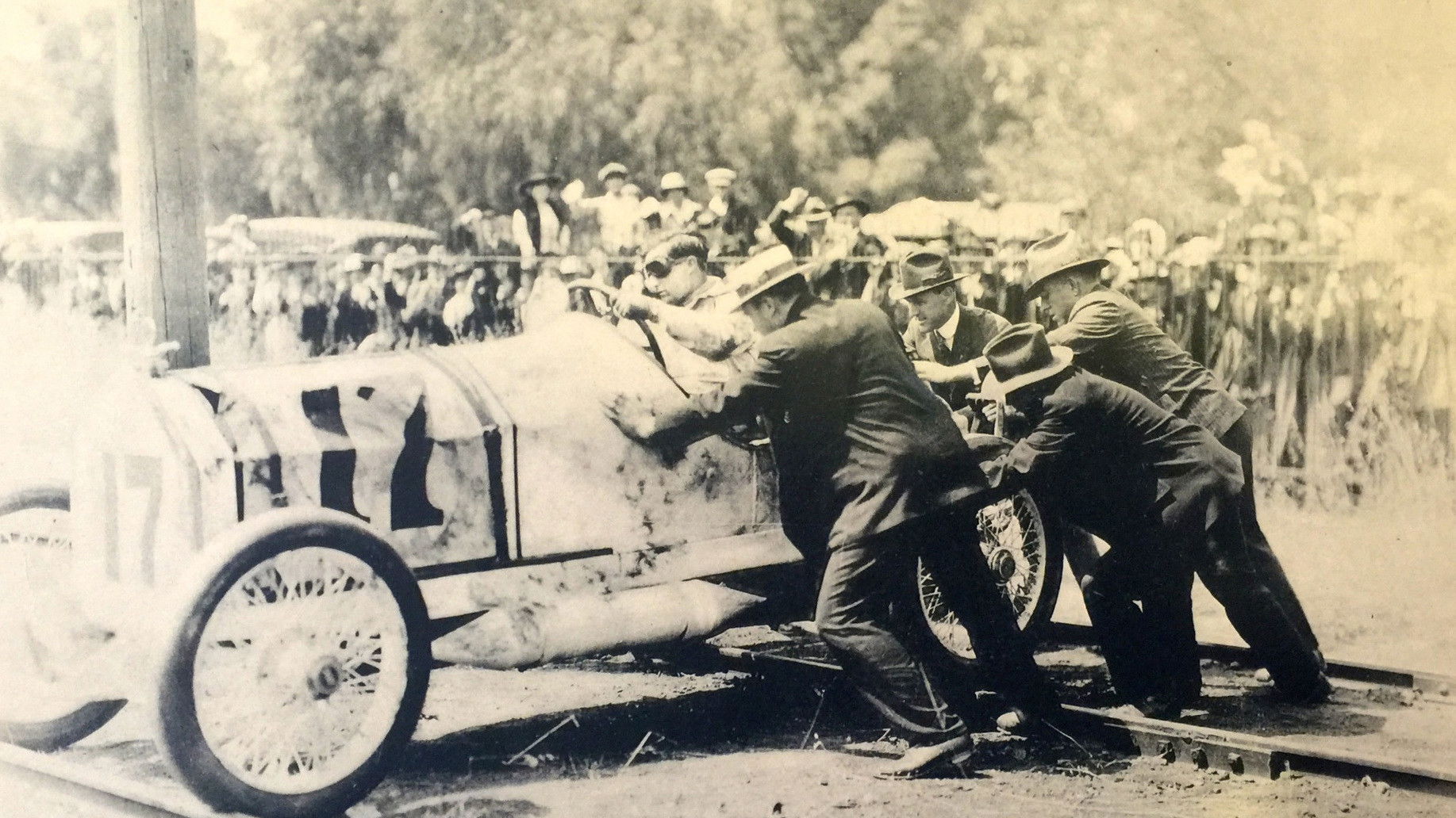 Backdrop for The Speed Maniac