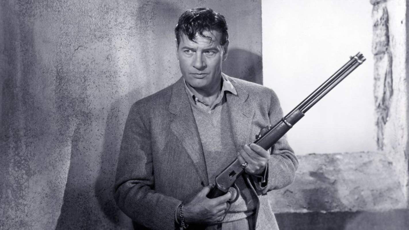 Backdrop for Accomplice