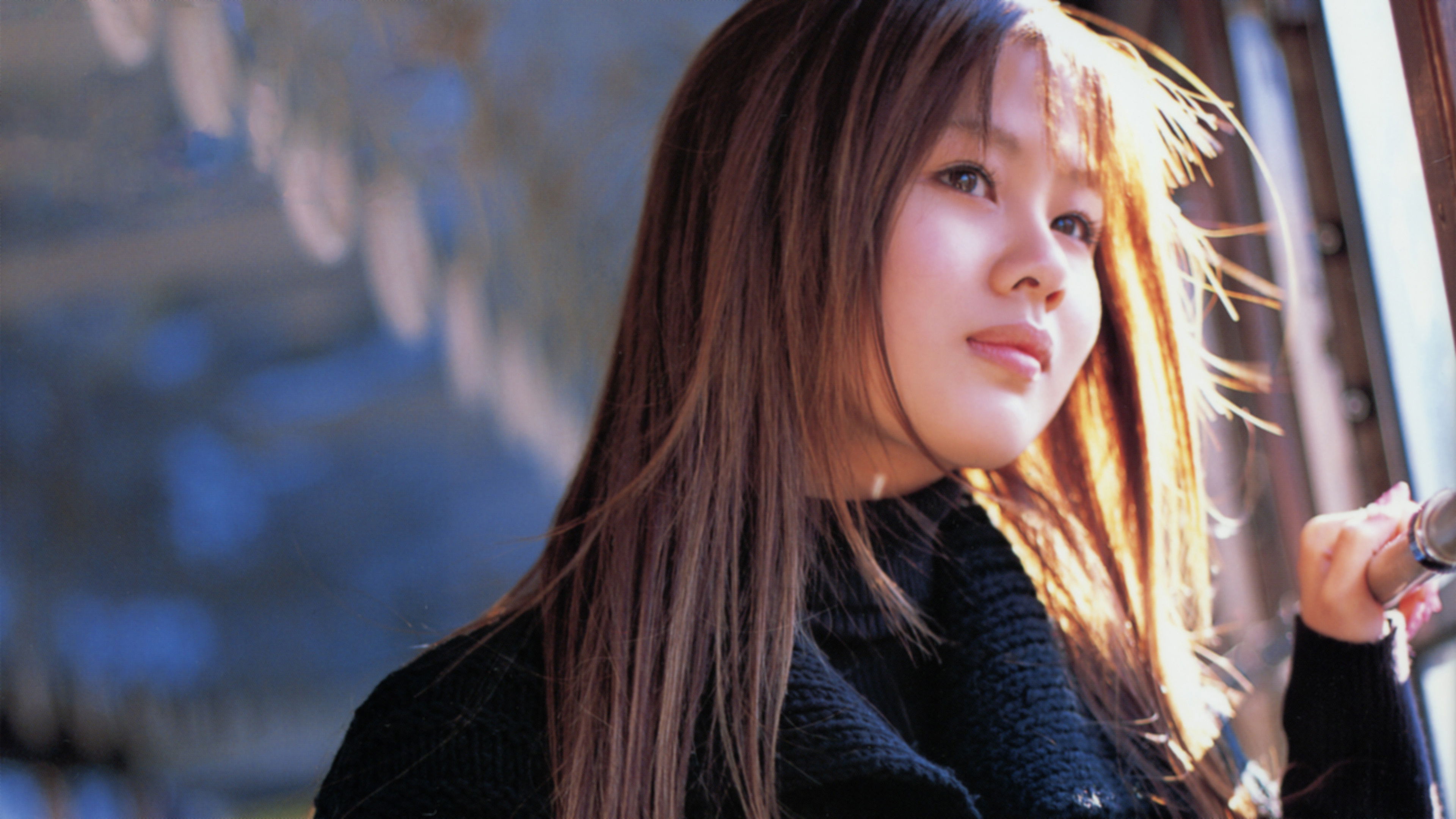 Backdrop for Niigaki Risa ~Happy Girl~