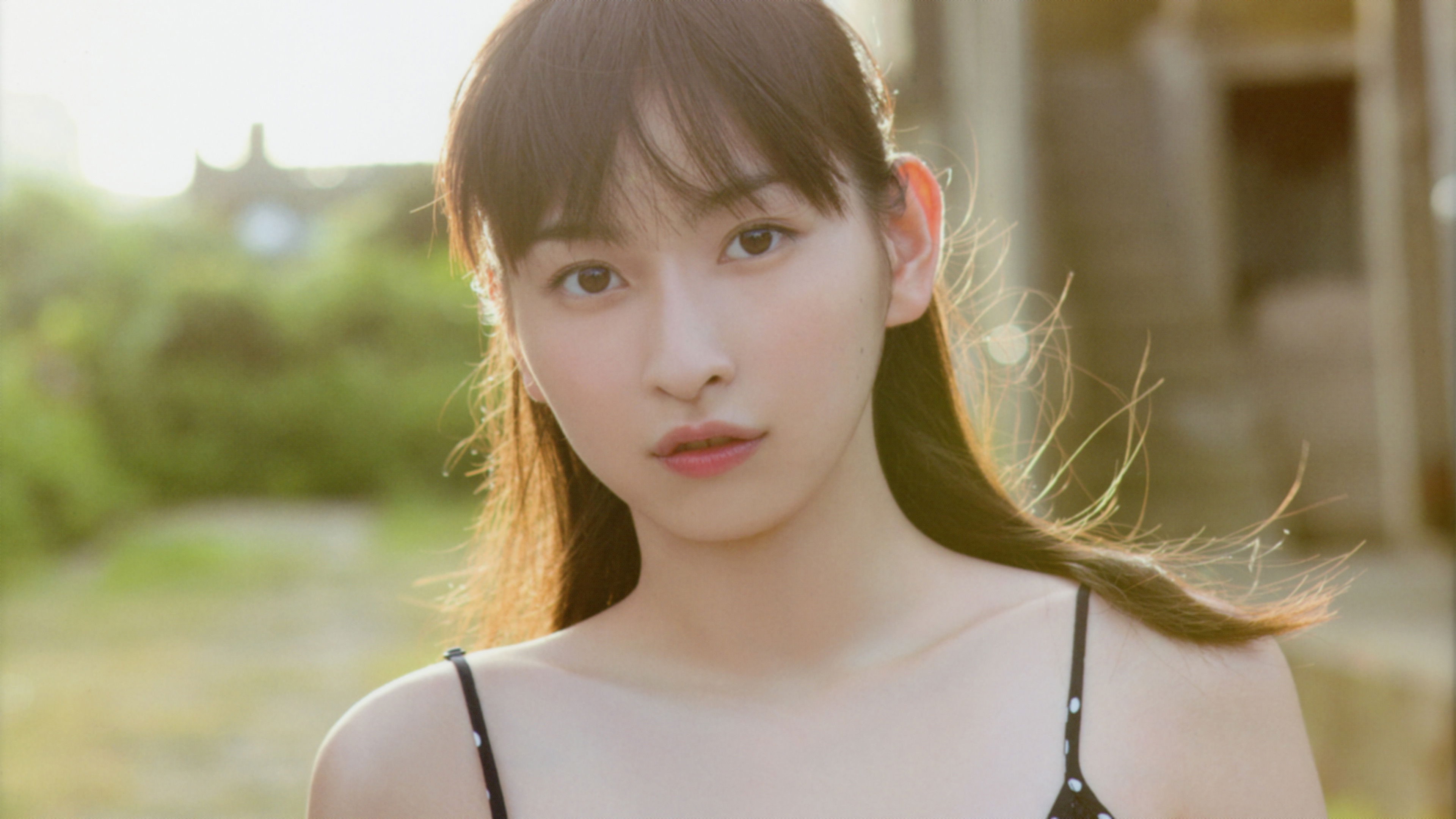 Backdrop for Uemura Akari ~AKARI~