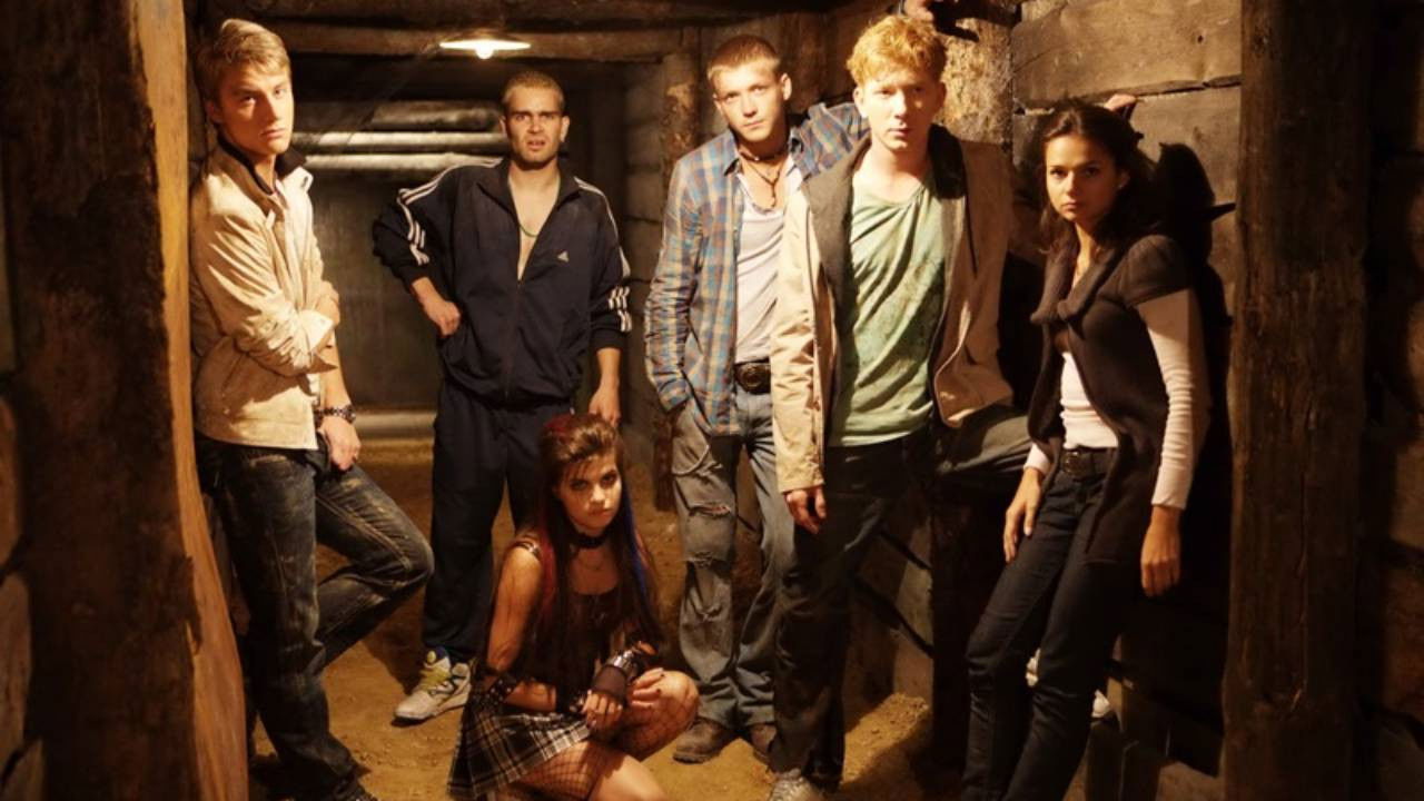 Backdrop for Phobos. Fear Kills