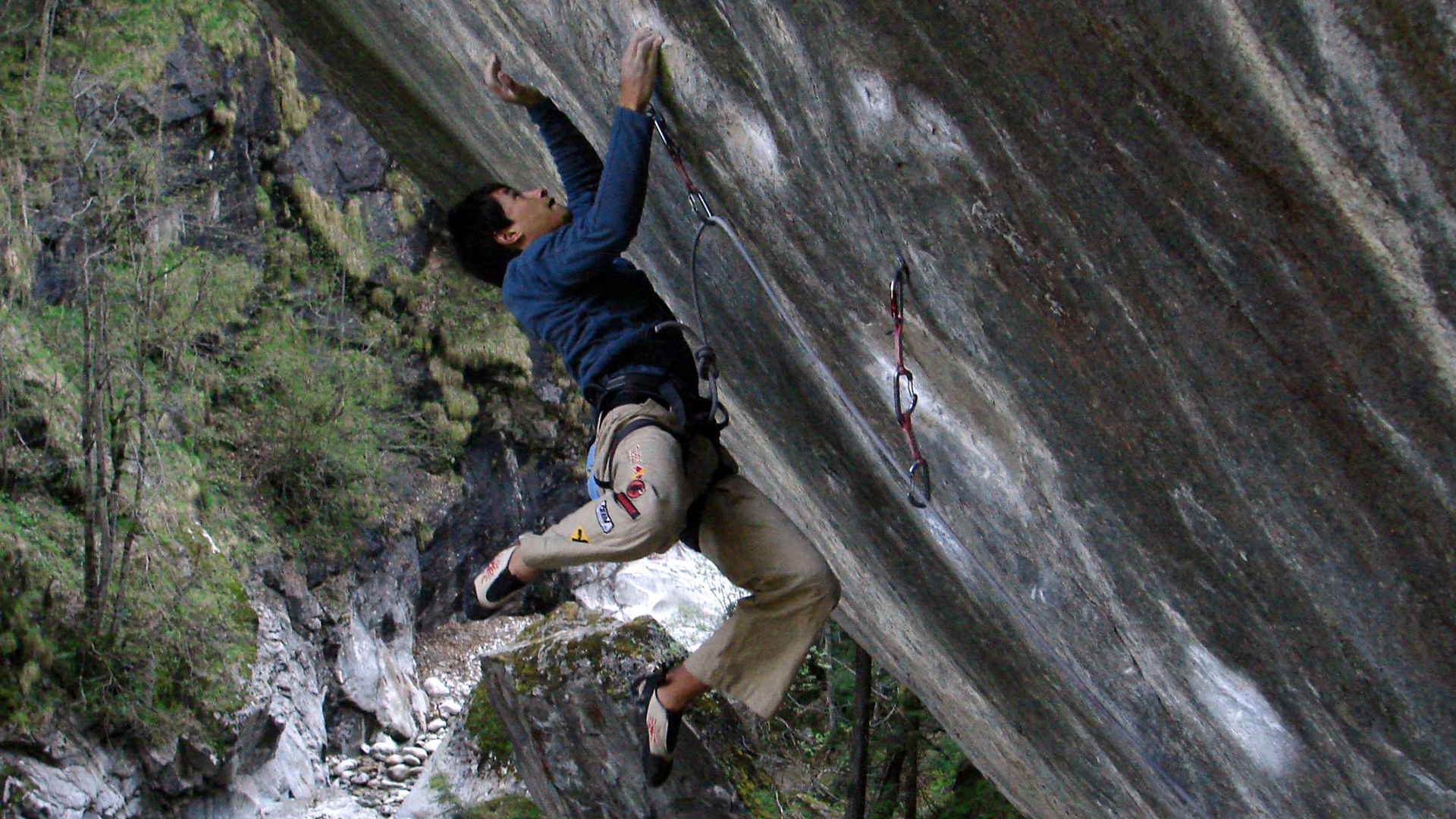 Backdrop for No Comment