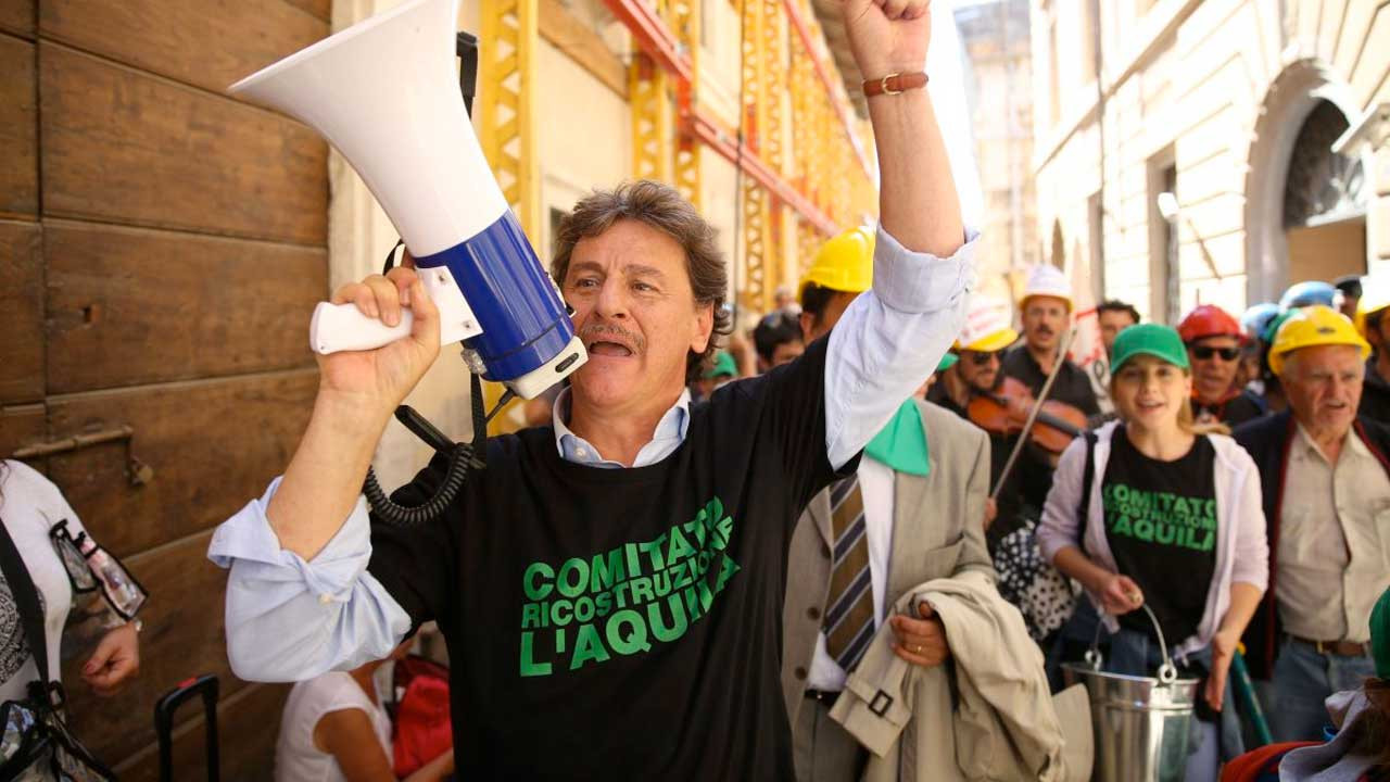 Backdrop for L'Aquila - Grandi speranze