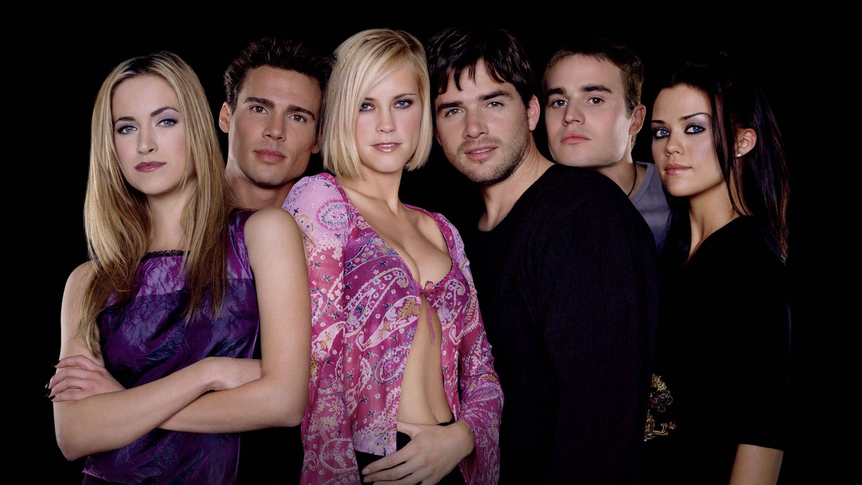 Backdrop for The In Crowd