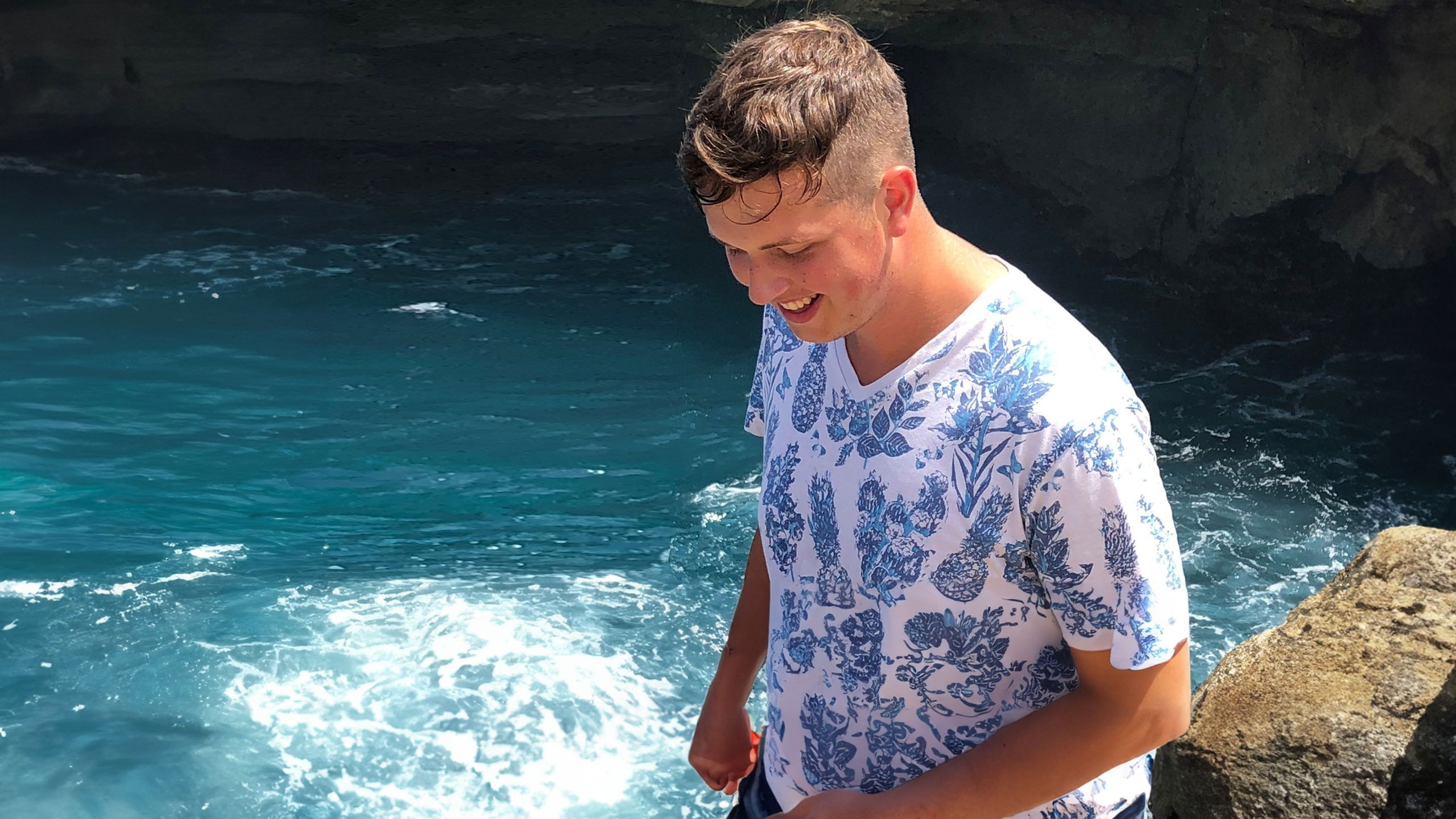 Backdrop for Endless bullying - Daan's story