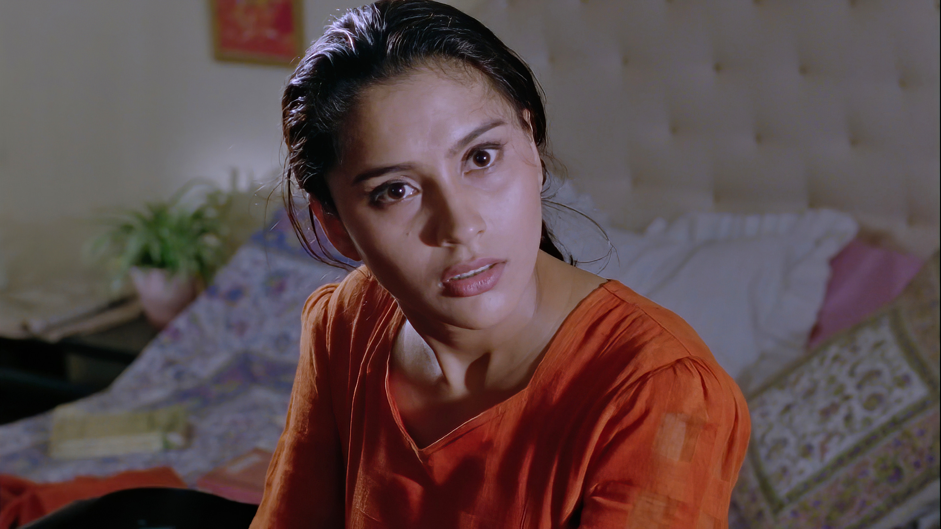 Backdrop for Is Raat Ki Subah Nahin