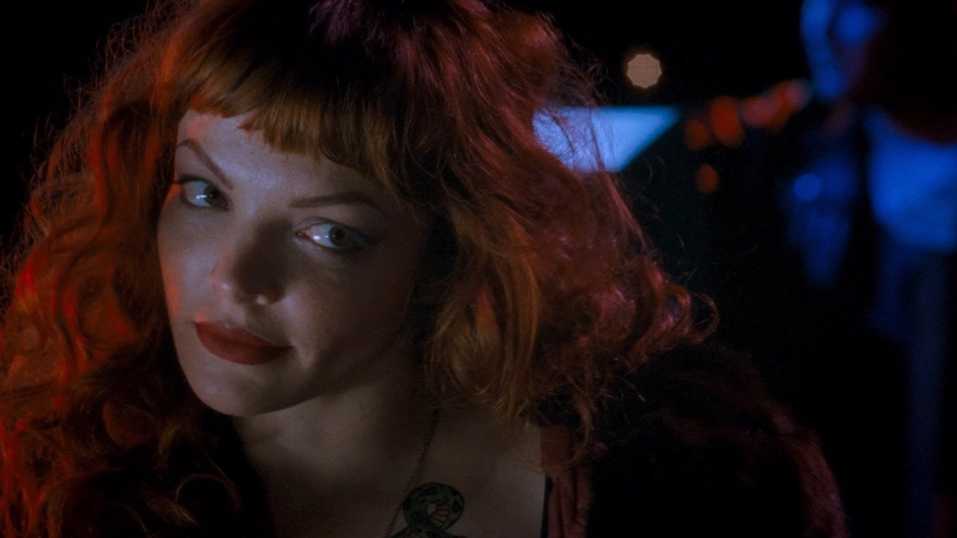 Backdrop for Fractured