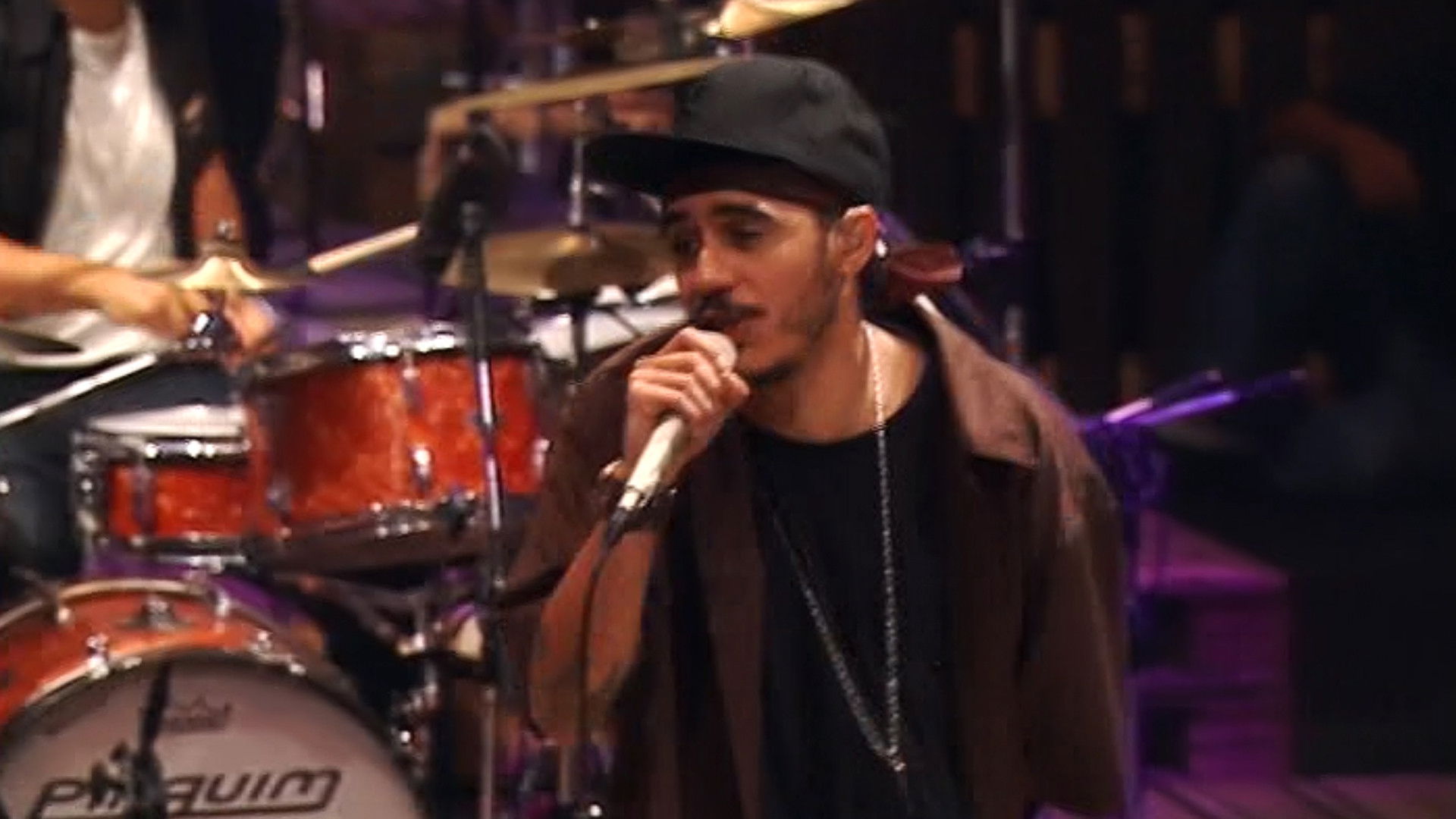 Backdrop for Acústico MTV: Marcelo D2