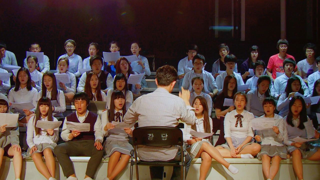 Backdrop for Duresori: The Voice of East