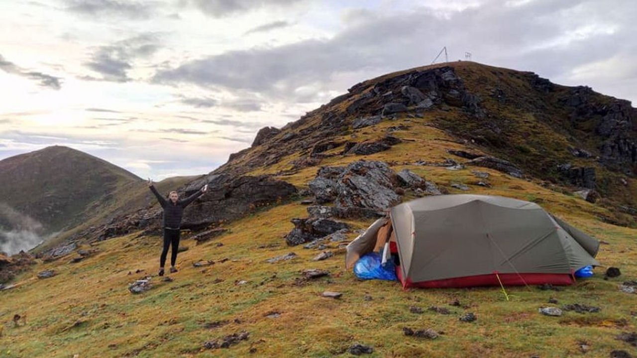 Backdrop for Lumdo Kolola