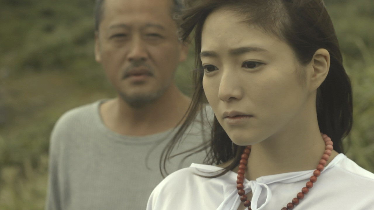 Backdrop for The Beach of Reunion: The Woman Who Slept with Regret