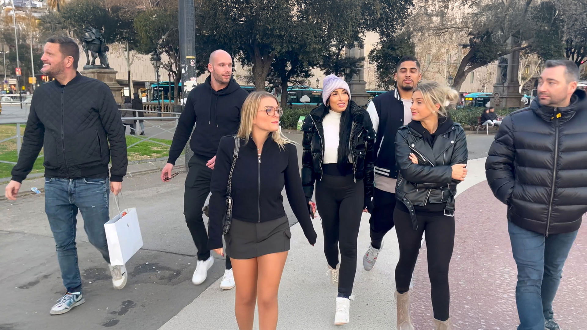 Backdrop for Sex Friends: Barcelona