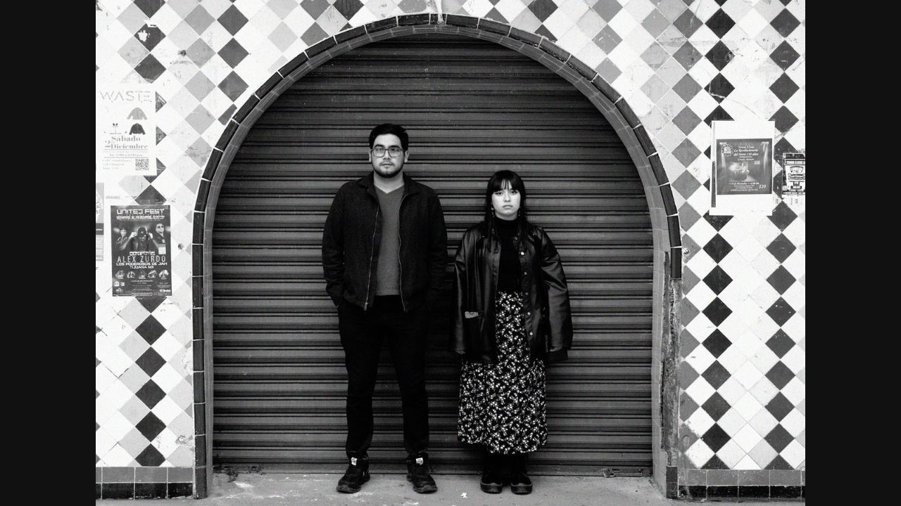 Backdrop for eFîmERo