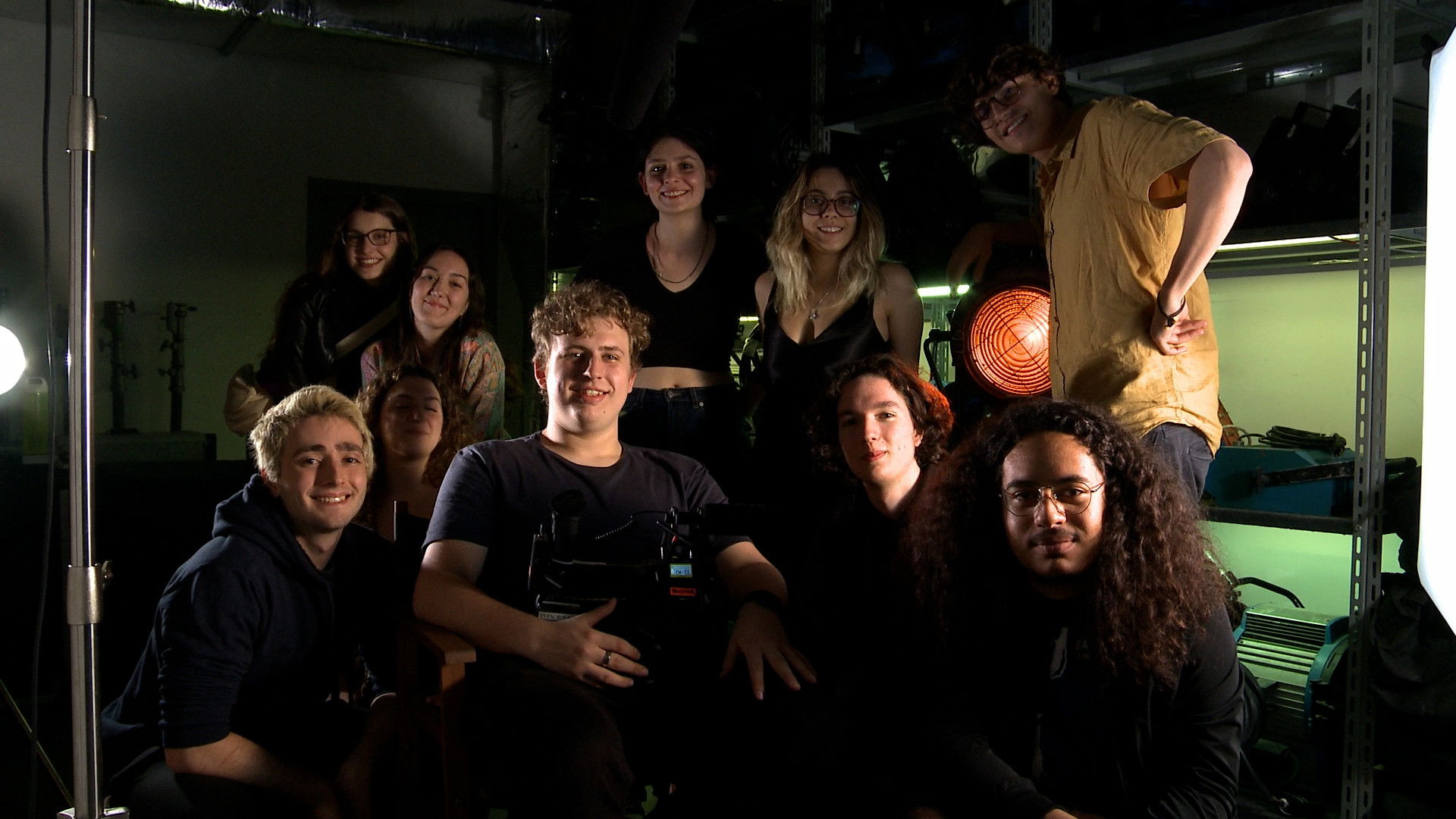 Backdrop for Cine Lero-lero