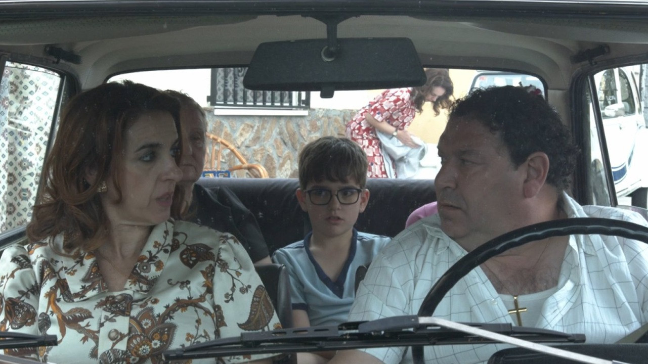 Backdrop for 3000 elefantes