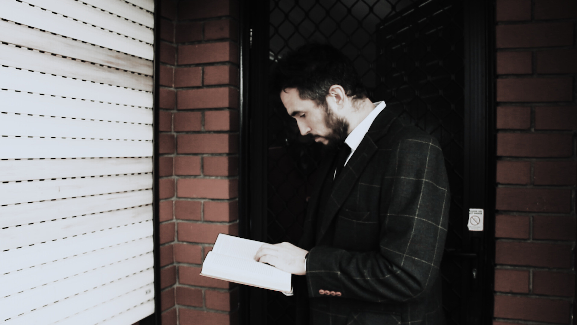 Backdrop for Baba Anka & The Devil