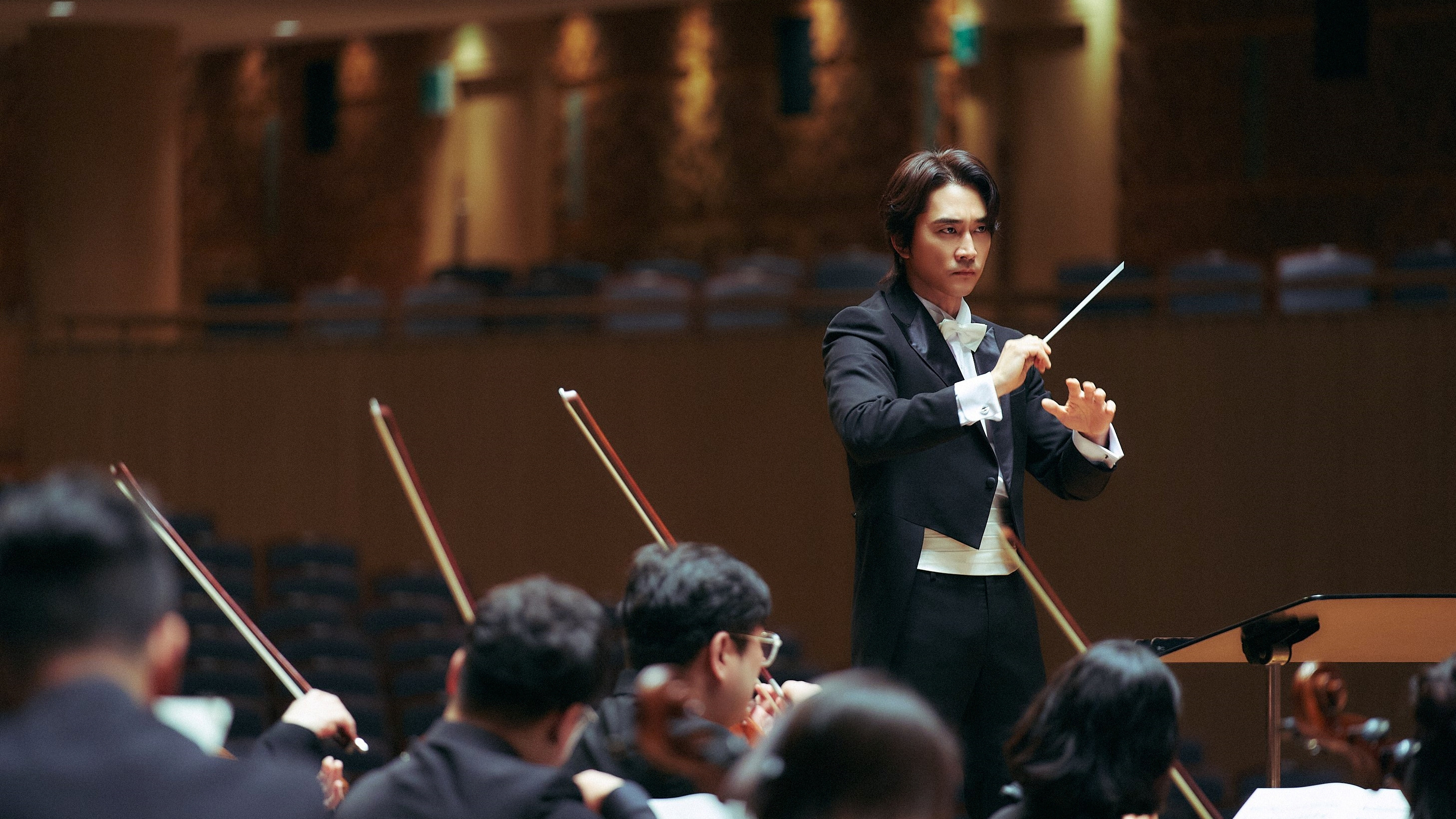 Backdrop for Hidden Face