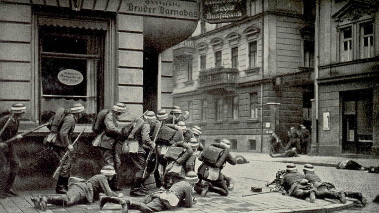 Backdrop for Um das Menschenrecht