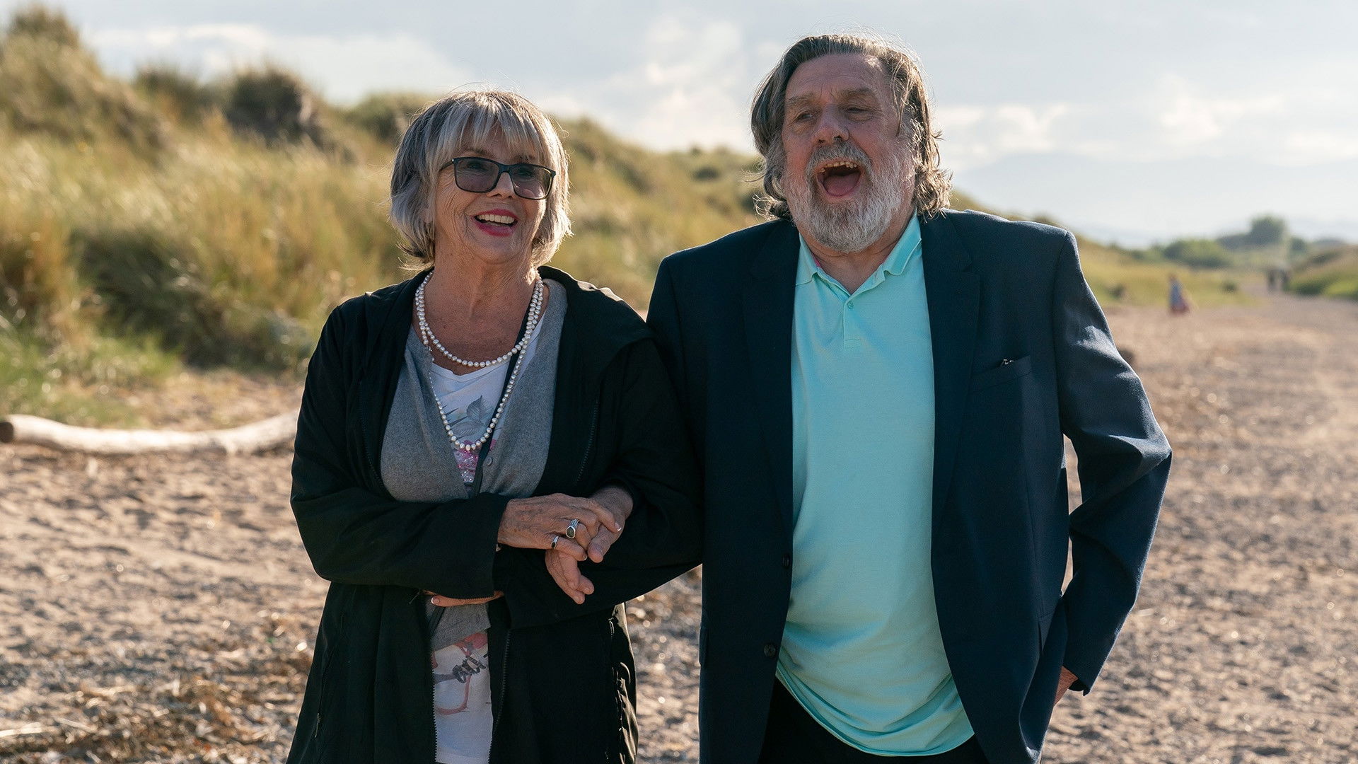 Backdrop for Ricky, Sue & a Trip or Two