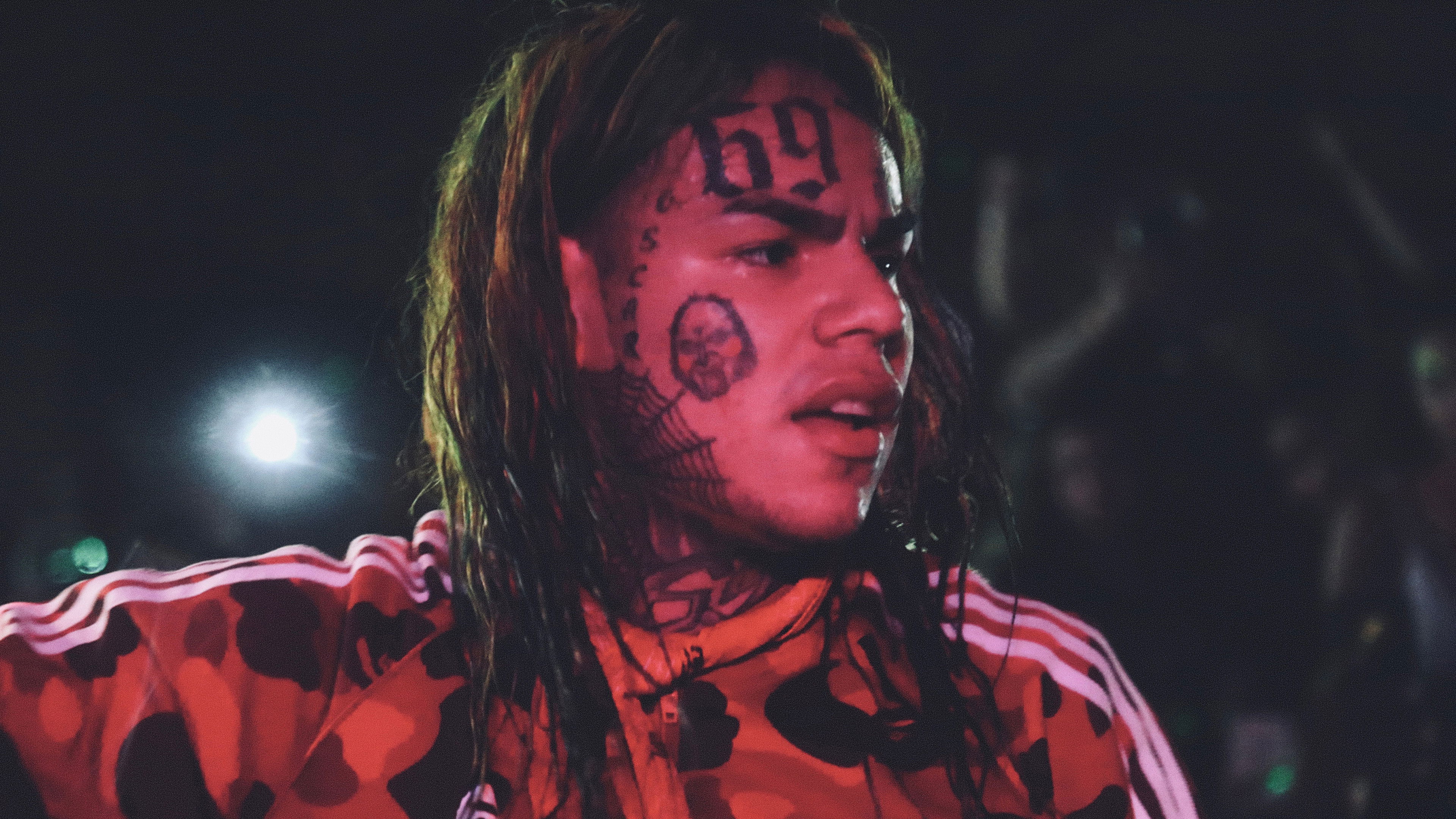 Backdrop for Supervillain: The Making of Tekashi 6ix9ine