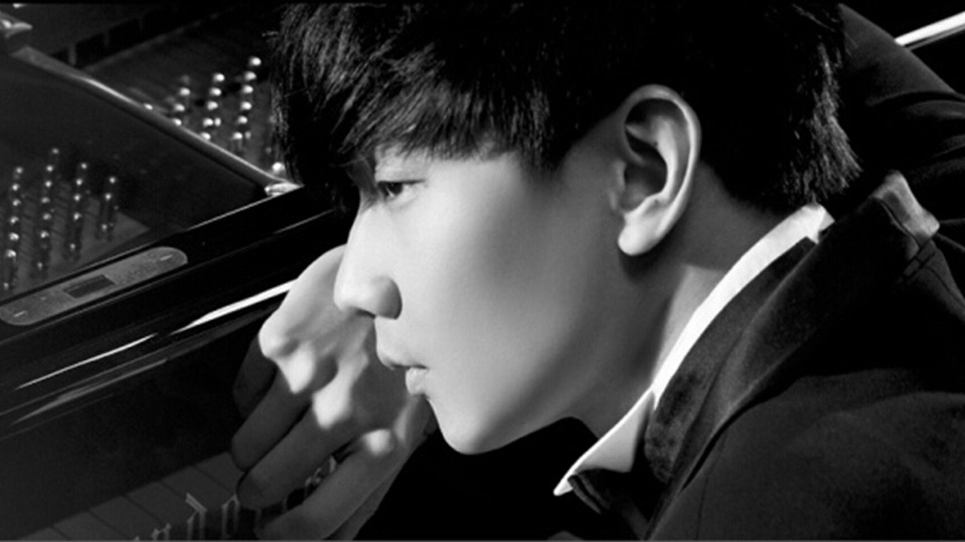 Backdrop for 梦想10献·微电影蓝光特典