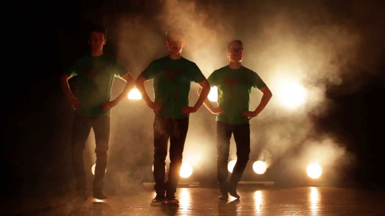 Backdrop for KAJ: Pjäs eller Pjas