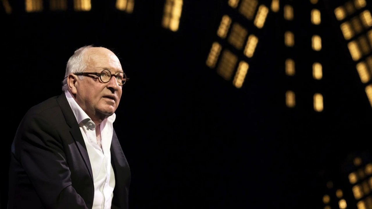 Backdrop for Youp van 't Hek: De Laatste Ronde